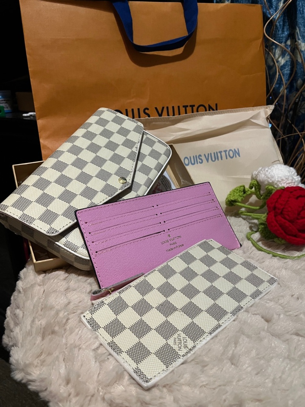 nwt Envelope Wallet Set